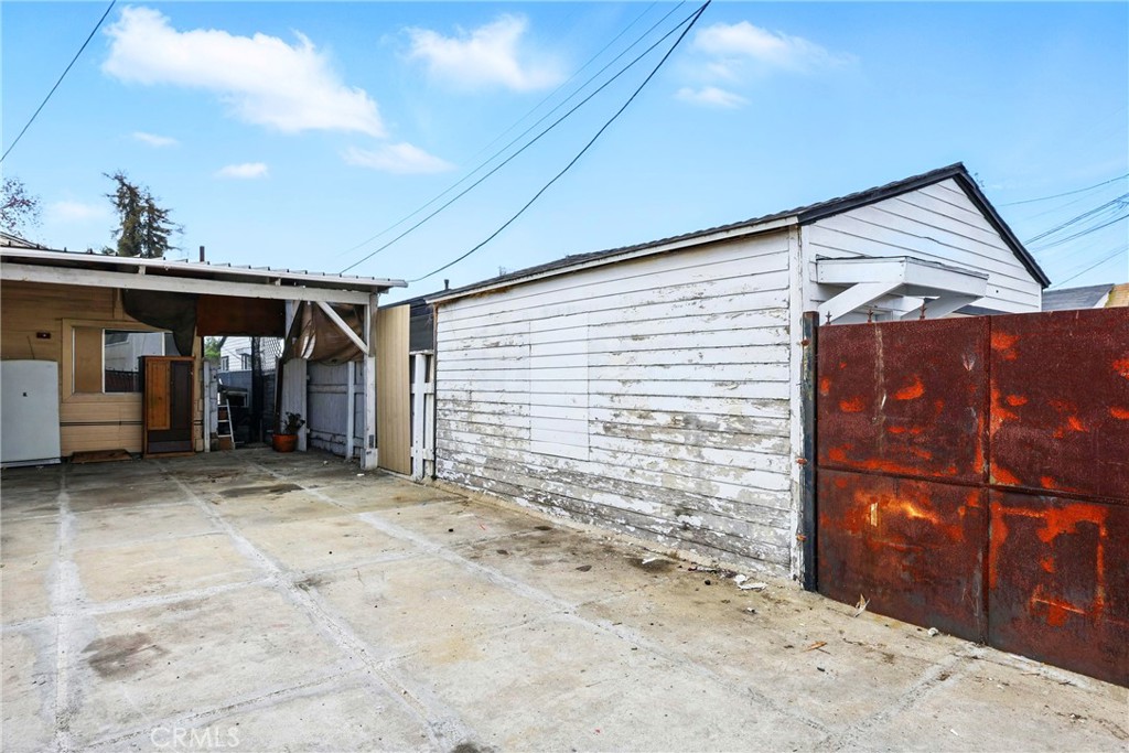 265 E Ellis Street Property Photo 25