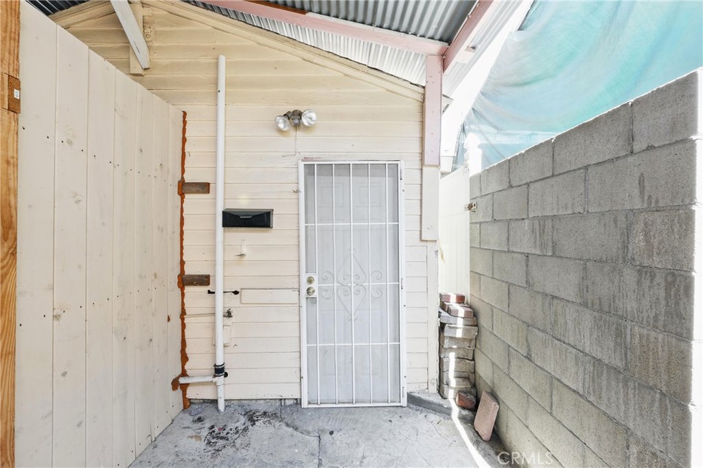 265 E Ellis Street Property Photo 26