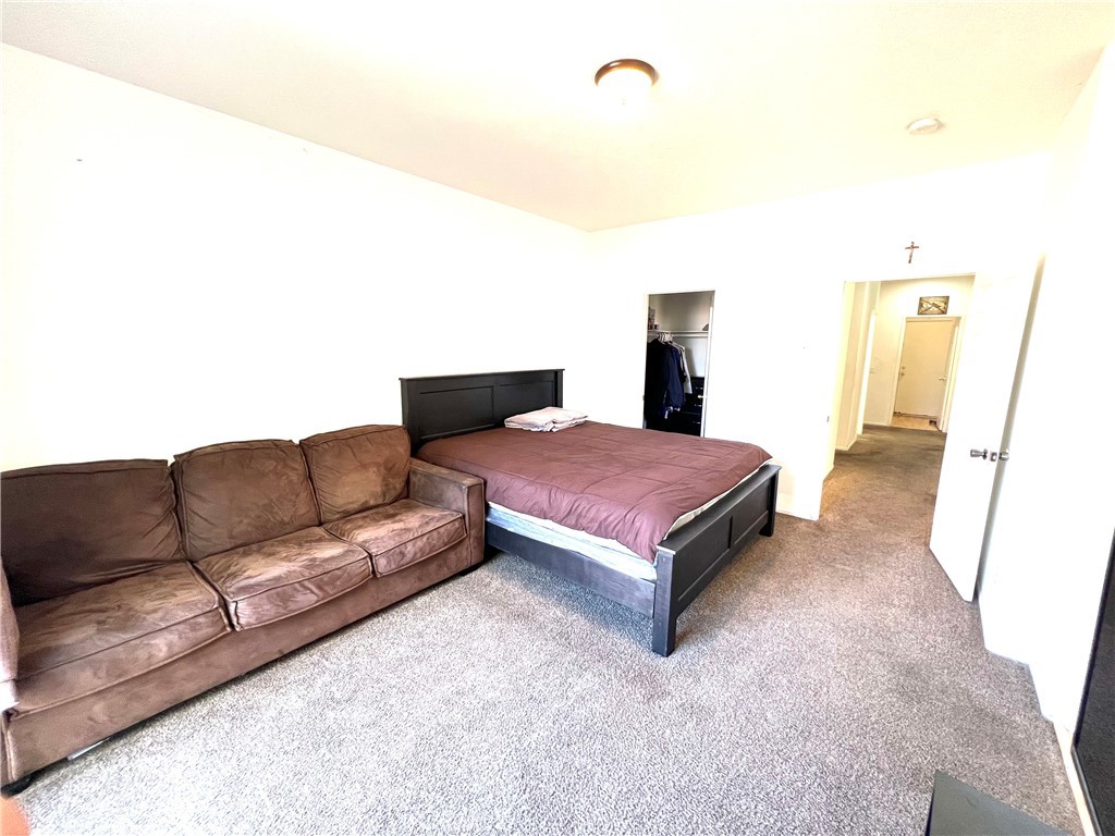 10886 Thorndale Street Property Photo 16