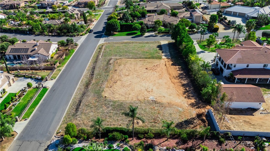 16460 Landon Court Property Photo 10