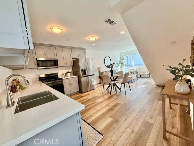 1430 Pennsylvania Avenue Property Photo 45