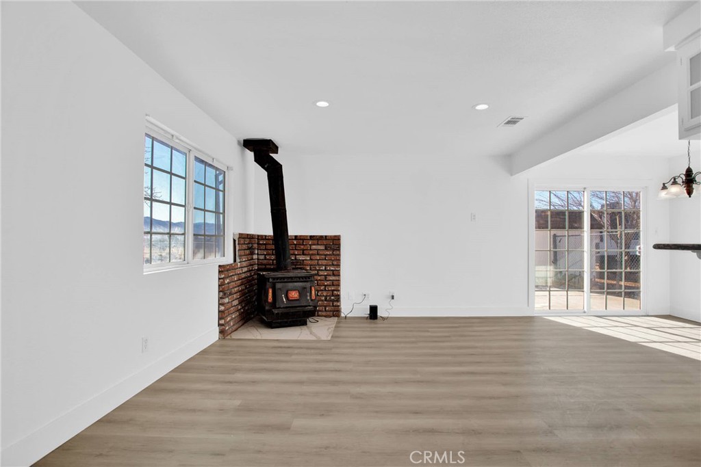 17833 Hercules Street Property Photo 3