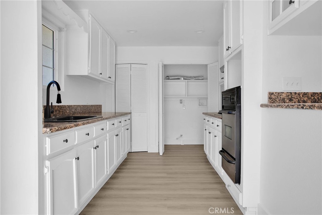 17833 Hercules Street Property Photo 6