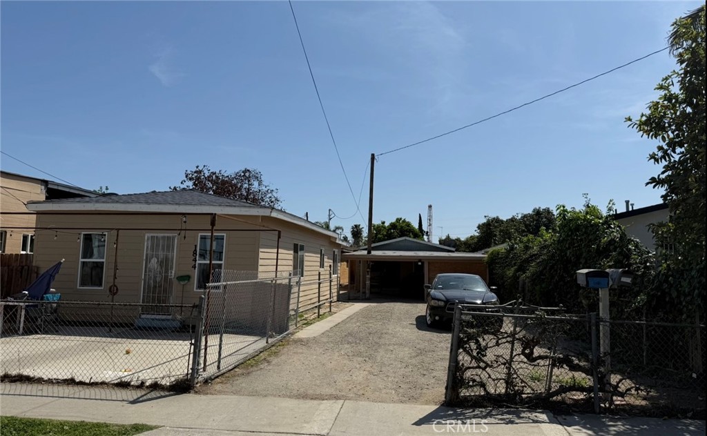 1844 E 62nd Street Property Photo 1