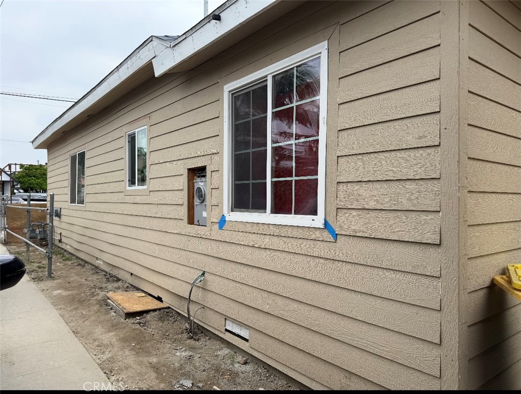 1844 E 62nd Street Property Photo 2