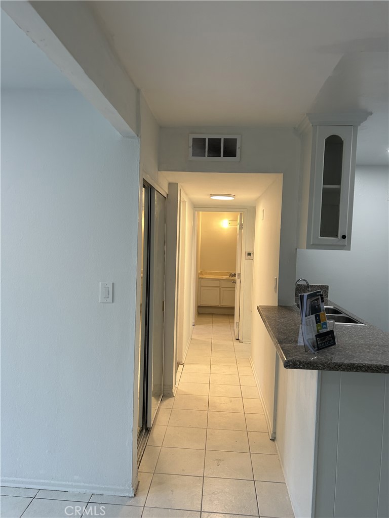 18620 Hatteras Street 272 Property Photo 1