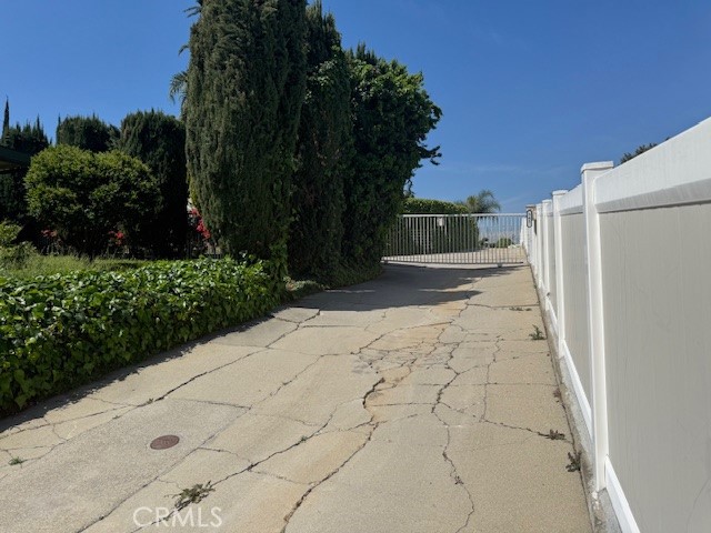 351 S Lincoln Avenue A & B Property Photo 5