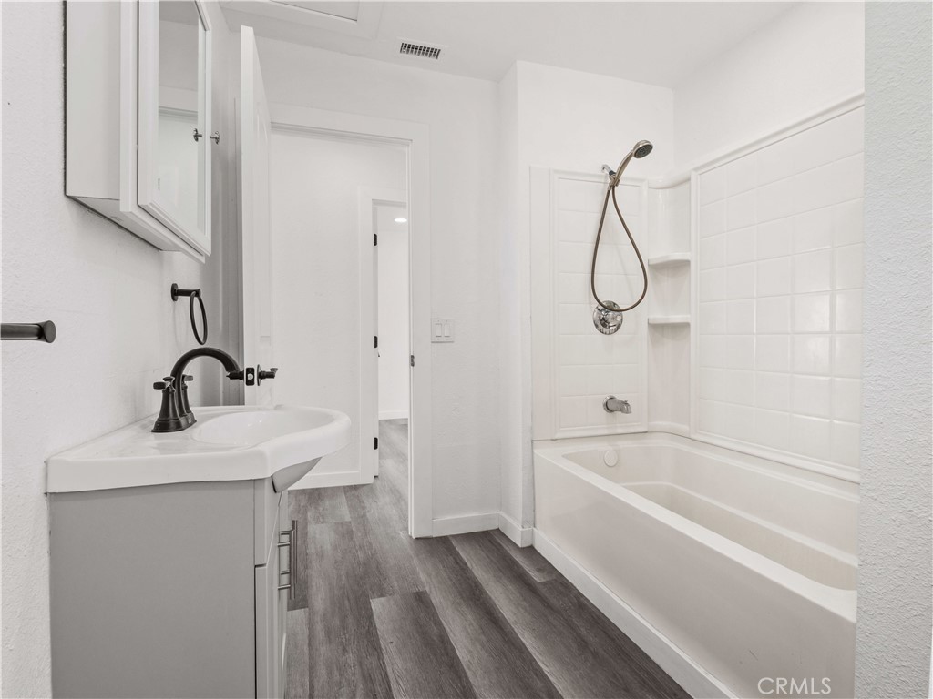 12218 Pearblossom Property Photo 15