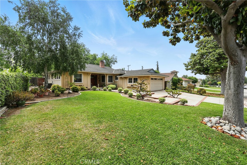7604 Forest Avenue Property Photo 4
