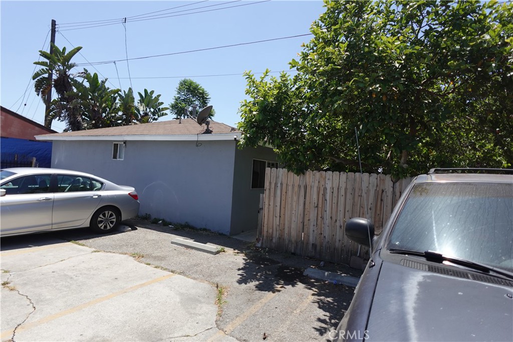 6910 Chanslor Avenue Property Photo 8