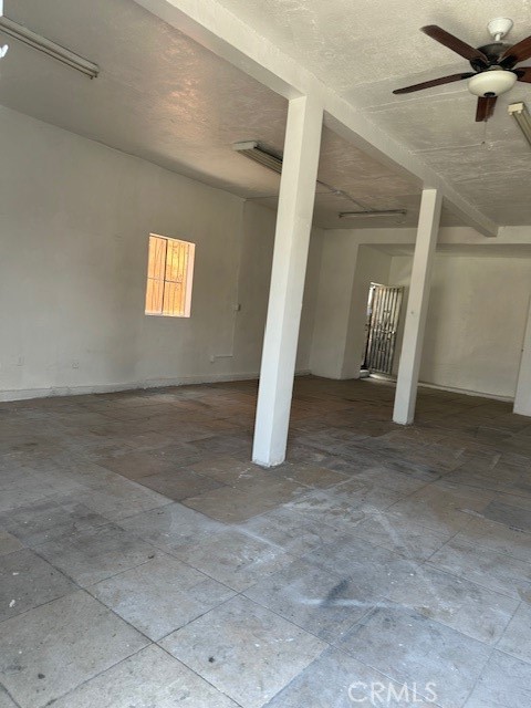6504 S Central Avenue Property Photo 2