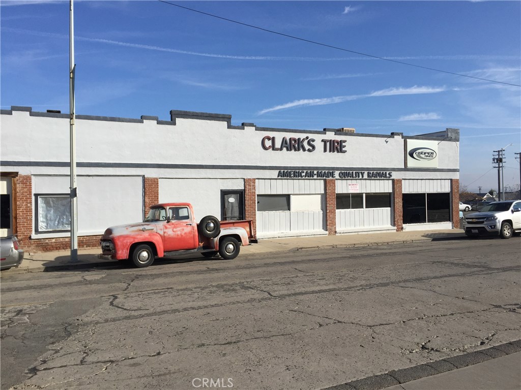 400 North Street Property Photo 1