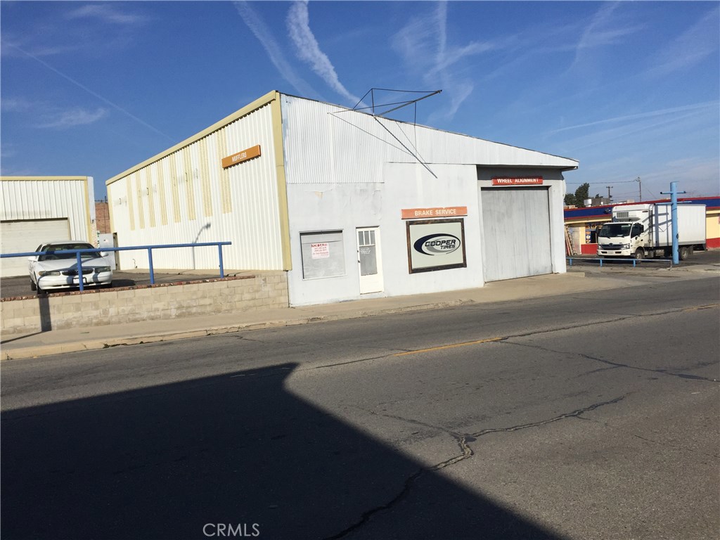 400 North Street Property Photo 8