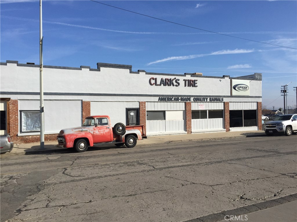 400 North Street Property Photo 1