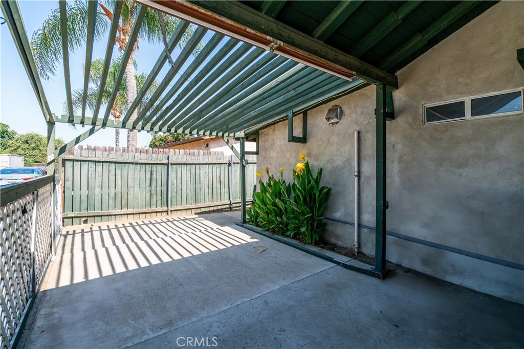 2843 Parkway Drive Property Photo 4