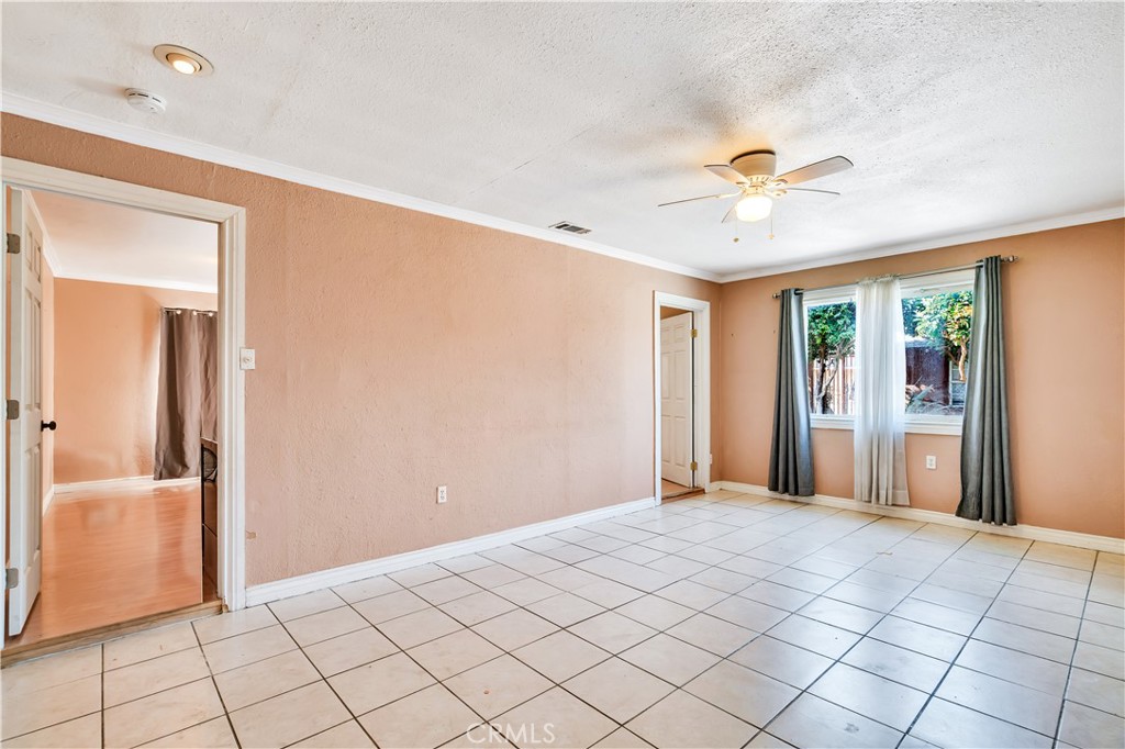 2843 Parkway Drive Property Photo 12