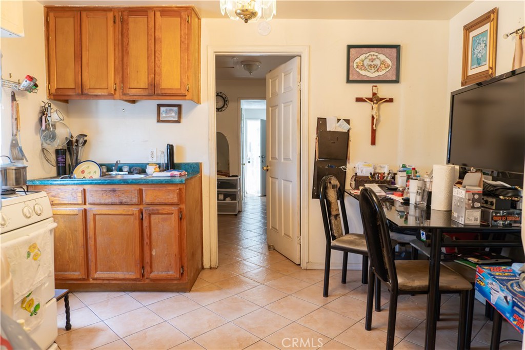 4206 Mercury Avenue Property Photo 18