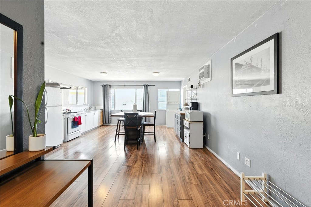 5332 E Beverly Boulevard Property Photo 7