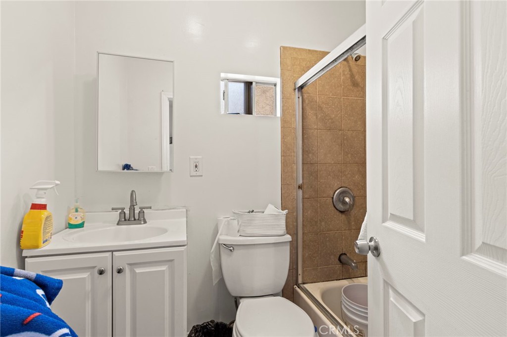 151 E 54th Street Property Photo 22