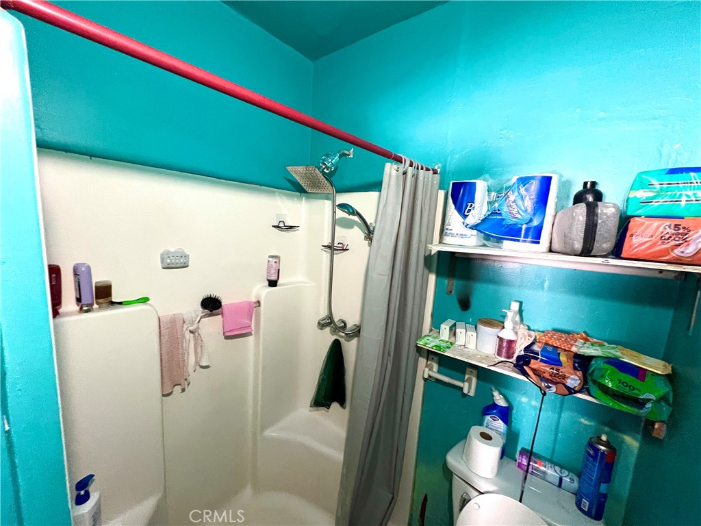 2813 E Cesar Chavez Avenue Property Photo 18