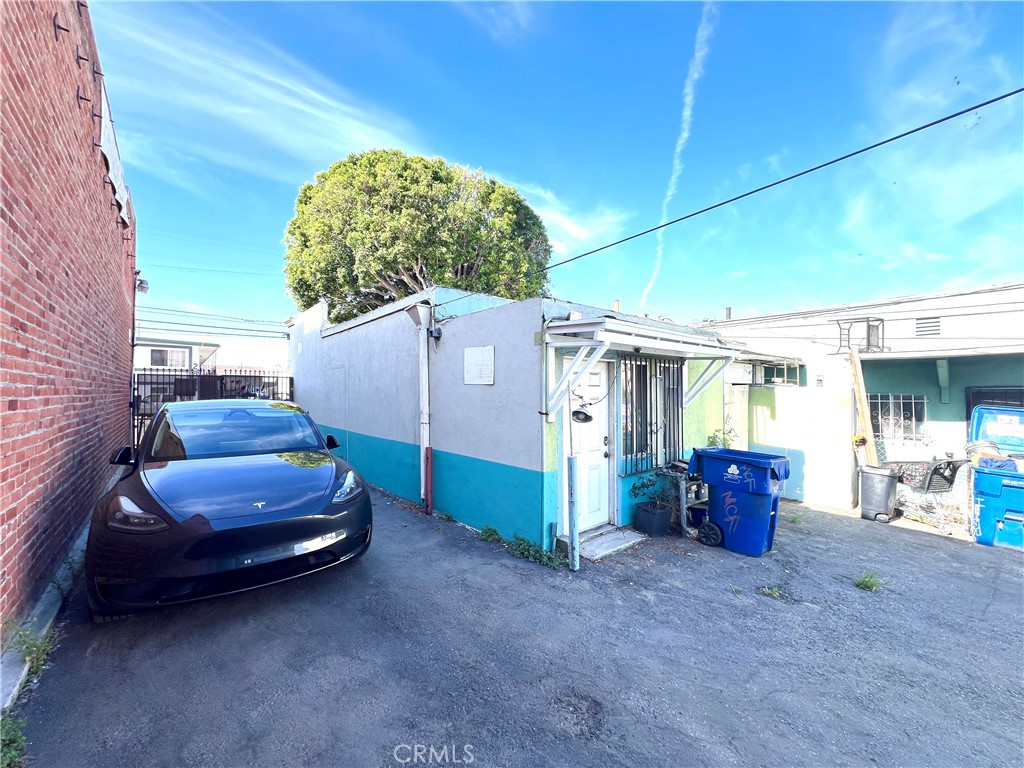 2813 E Cesar Chavez Avenue Property Photo 31