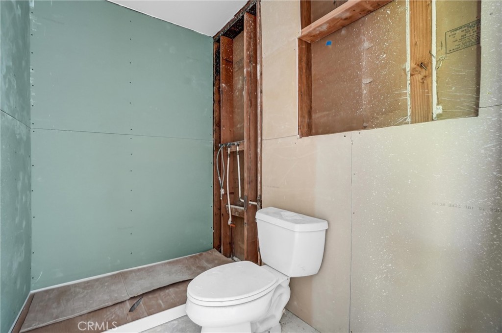 4791 Lago Drive 200 Property Photo 14