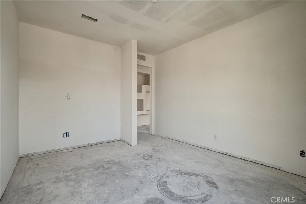 4791 Lago Drive 200 Property Photo 16