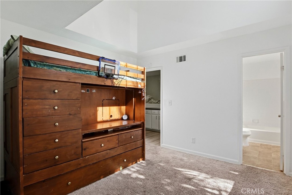 627 13th 16 Property Photo 23