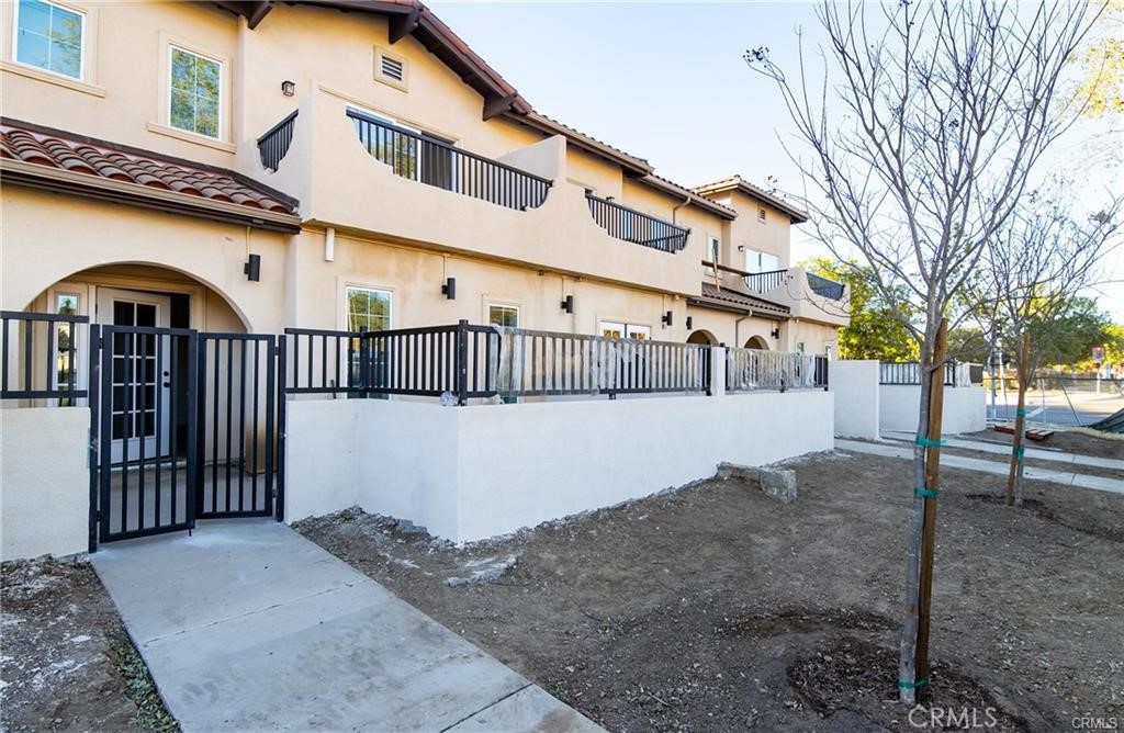 5502 E Los Angeles Avenue 2 Property Photo 5