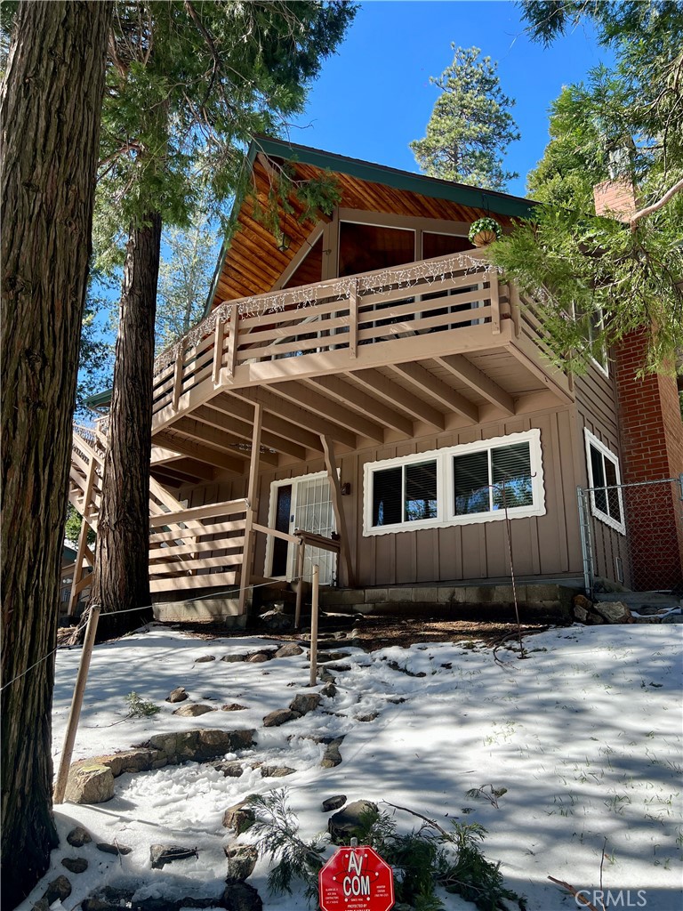 855 Bergschrund Drive Property Photo 1