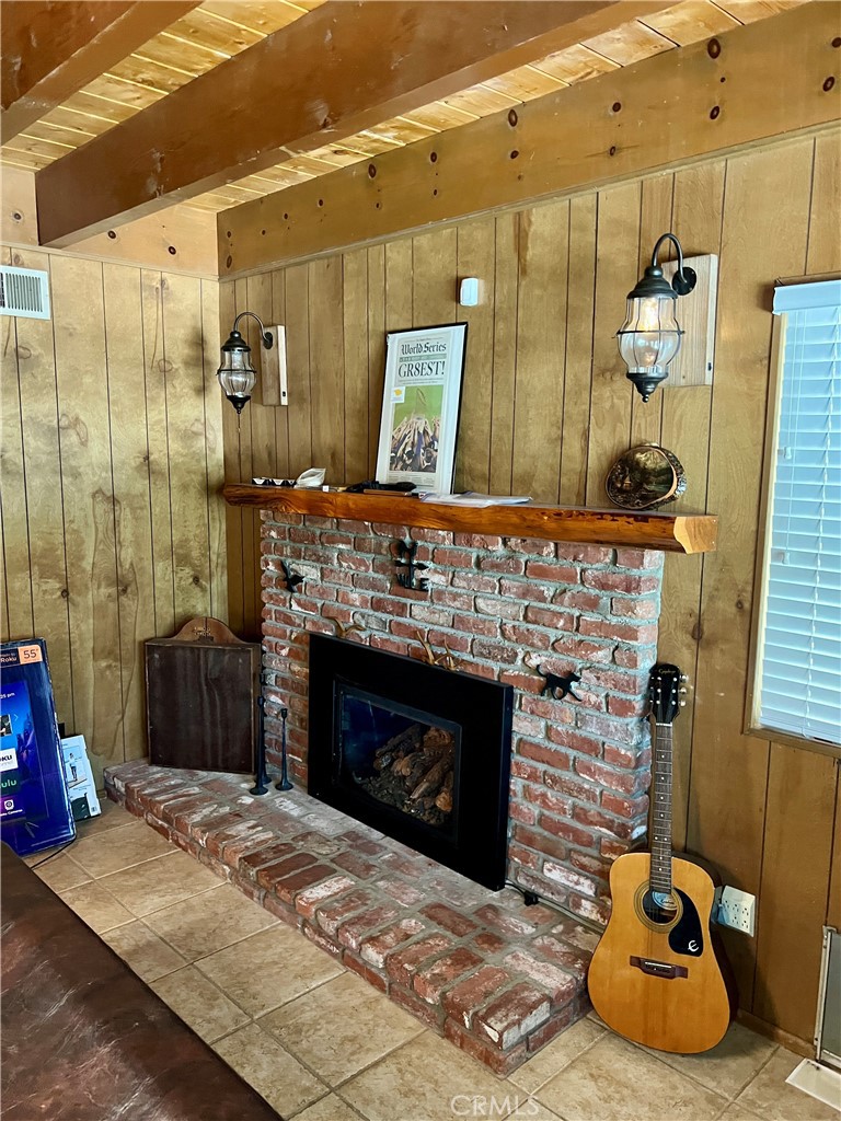 855 Bergschrund Drive Property Photo 10