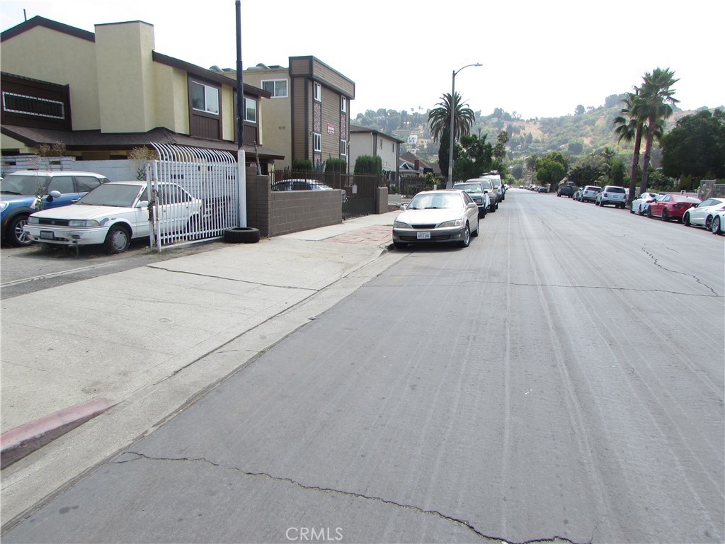 3900 N Figueroa Property Photo 11