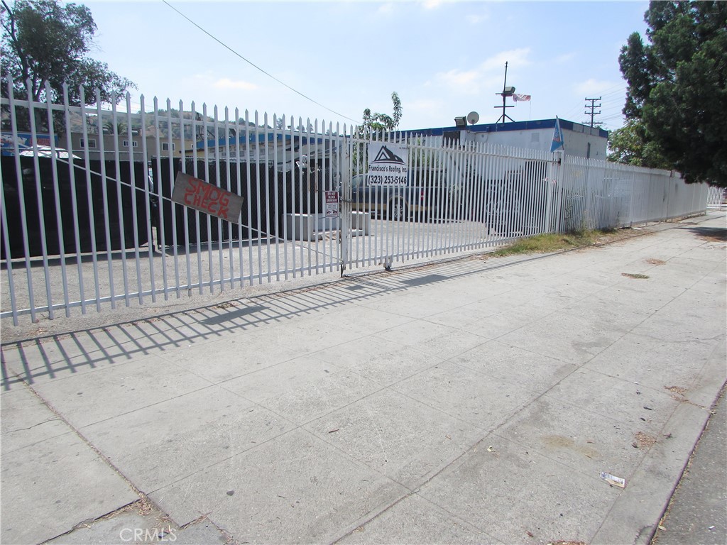 3900 N Figueroa Property Photo 24
