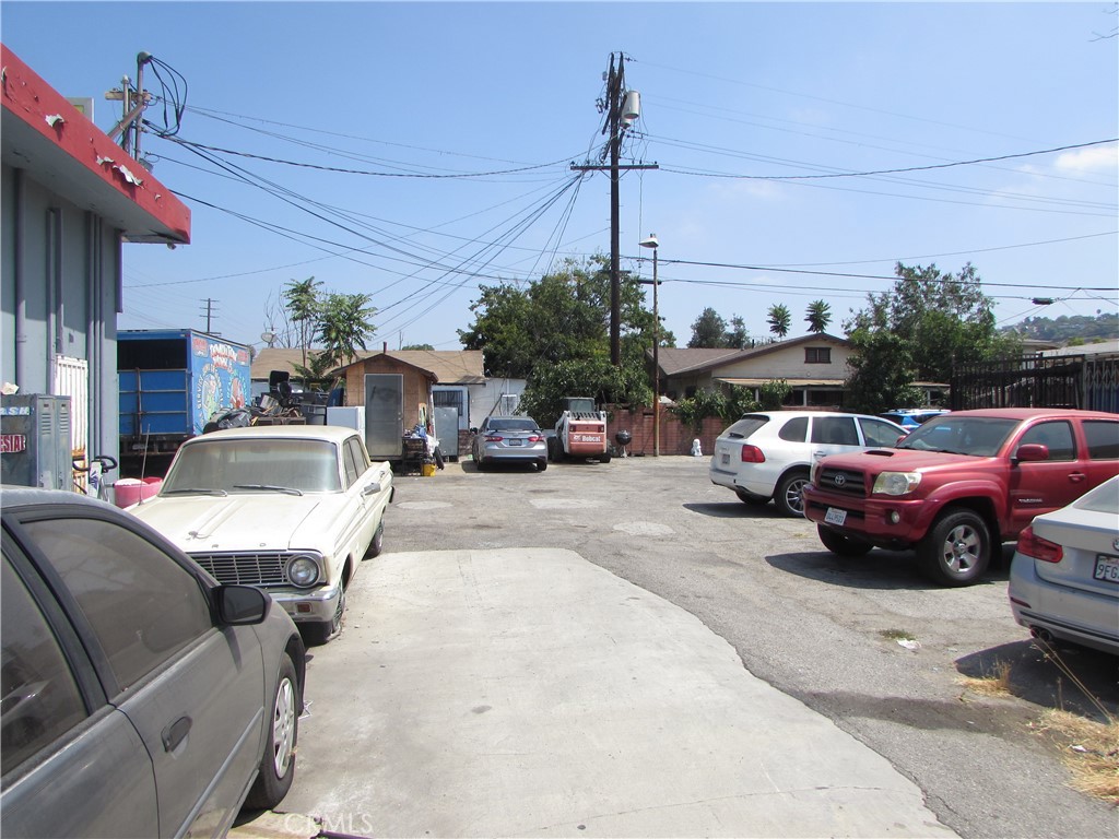 3900 N Figueroa Property Photo 31