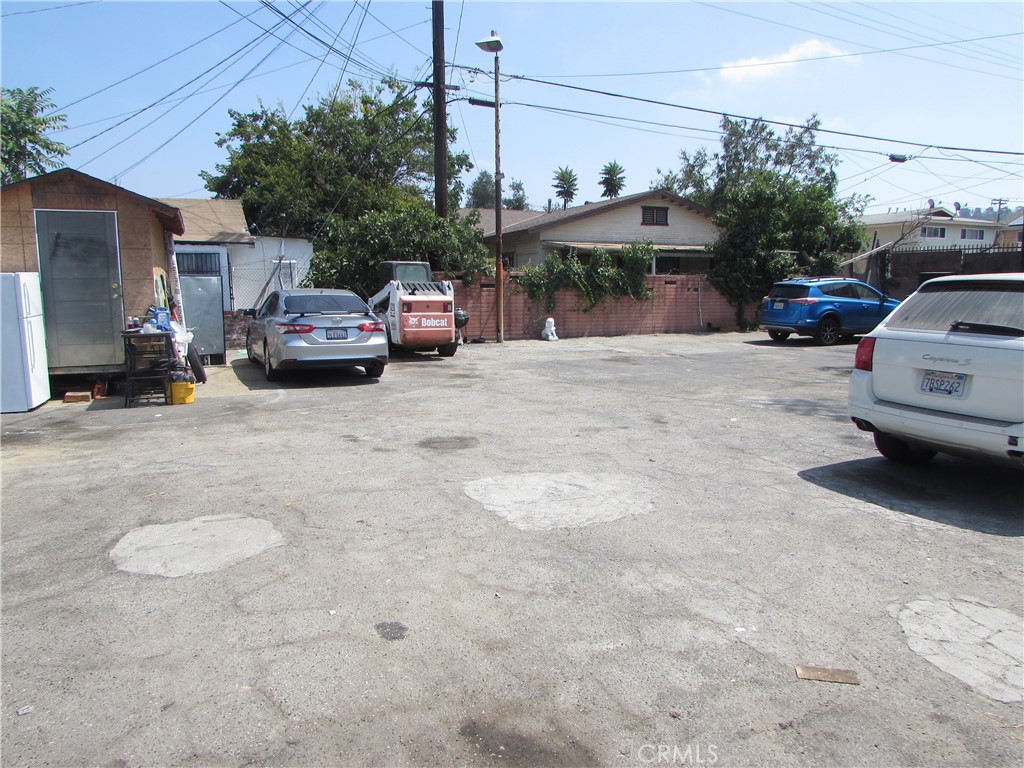 3900 N Figueroa Property Photo 32