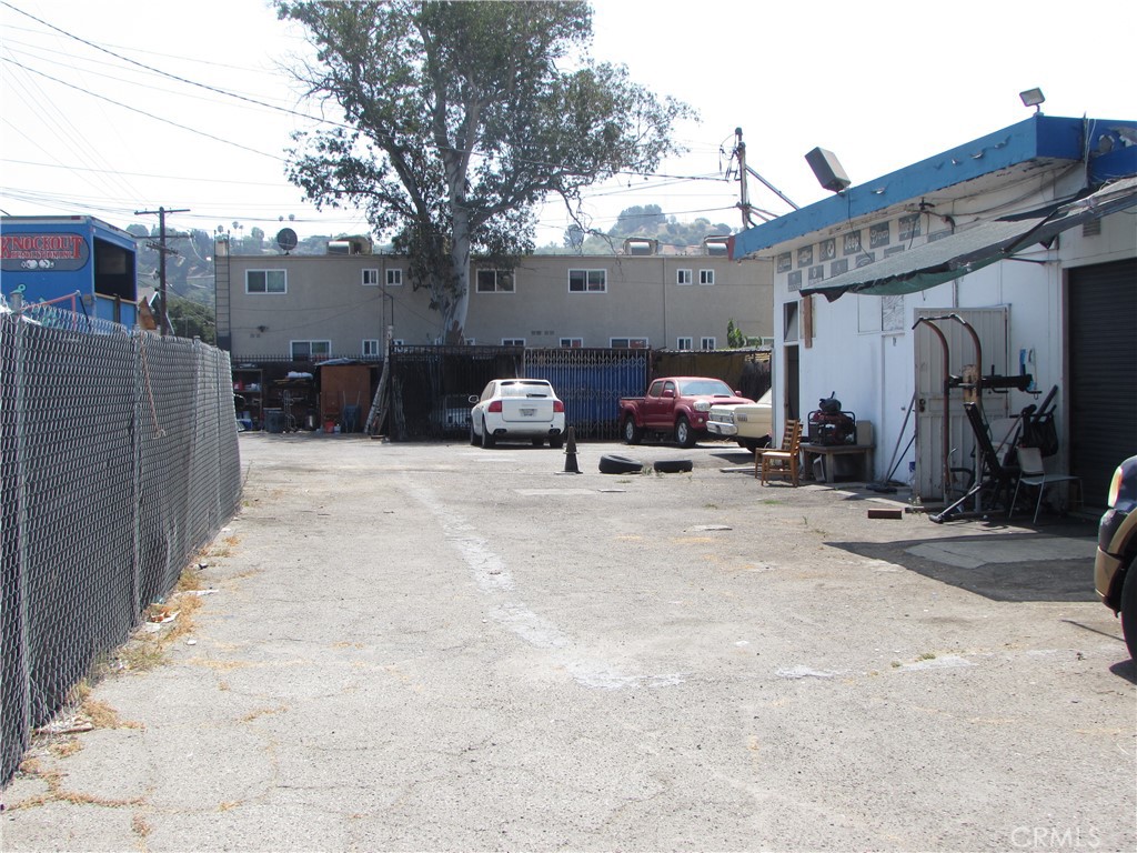3900 N Figueroa Property Photo 36
