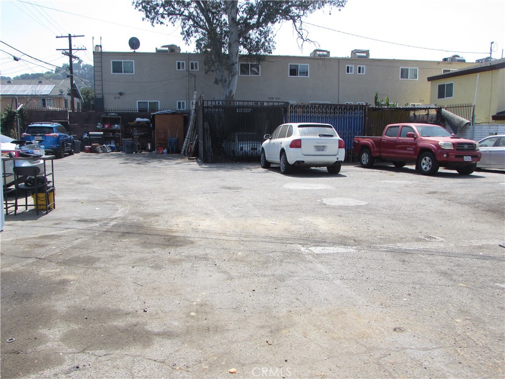 3900 N Figueroa Property Photo 39