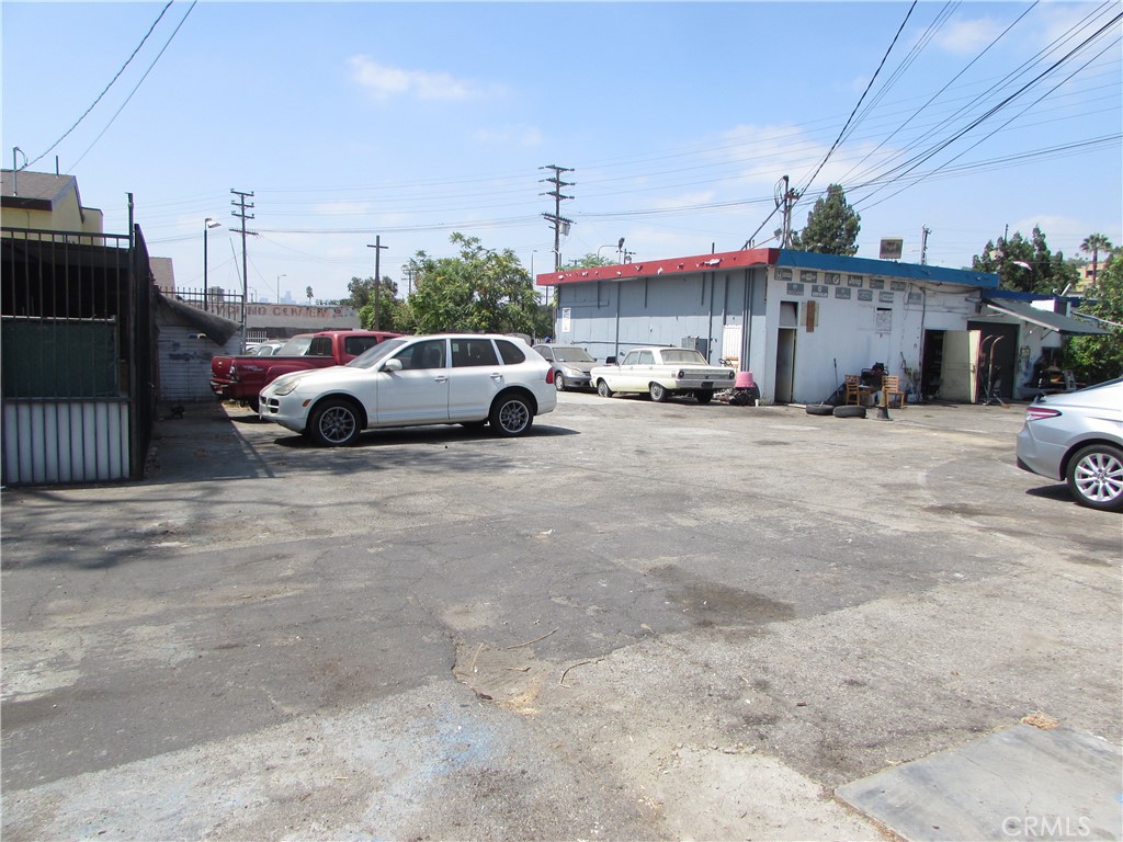 3900 N Figueroa Property Photo 41