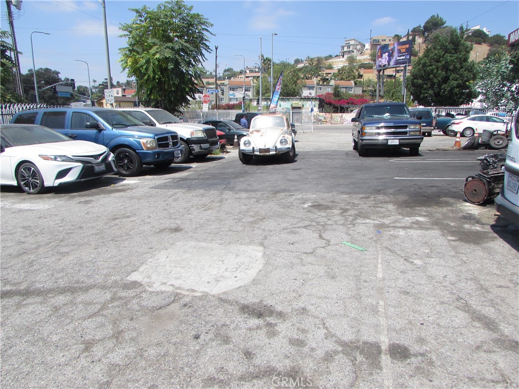 3900 N Figueroa Property Photo 50