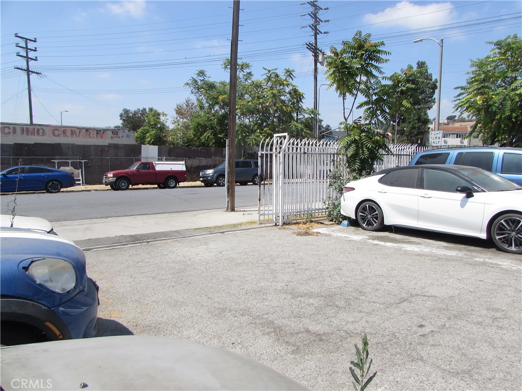 3900 N Figueroa Property Photo 51