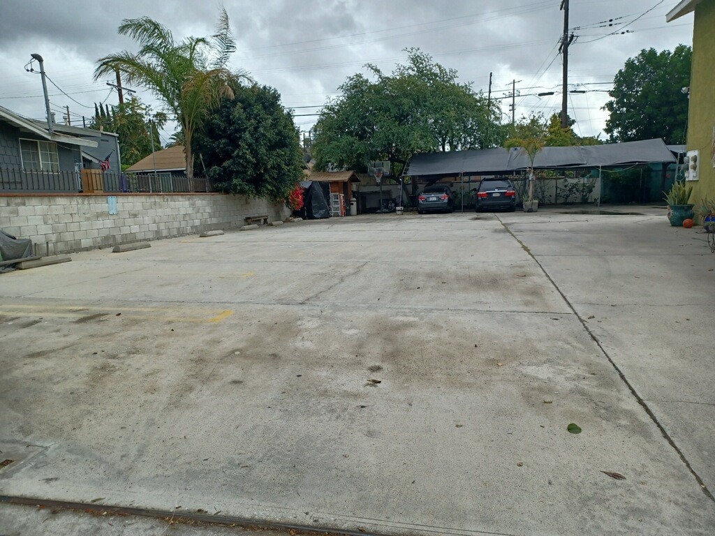 3408 N Figueroa Street Property Photo 3