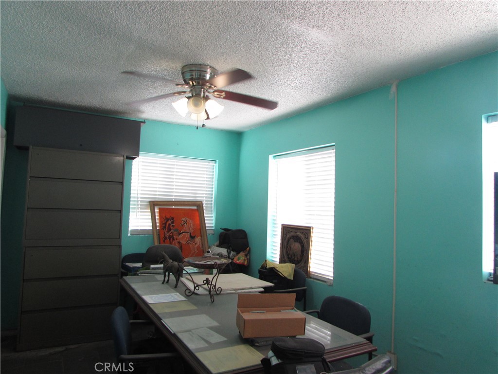 1540 W Olympic Property Photo 29