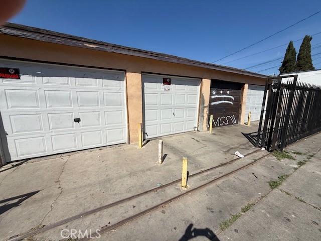 1864 Cedar Property Photo 3