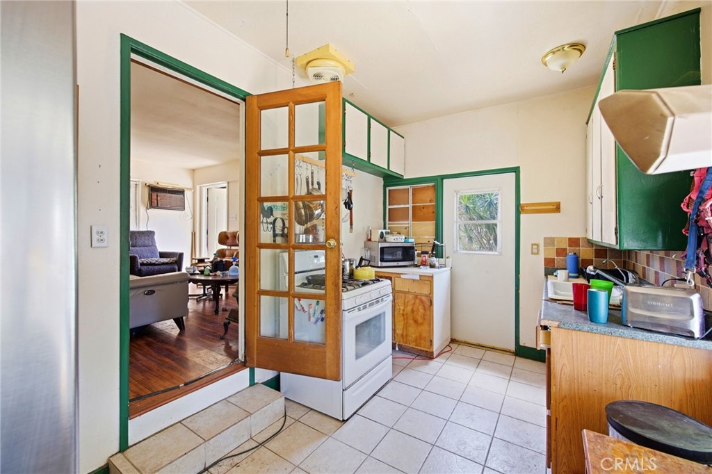 10064 Sunland Boulevard Property Photo 55