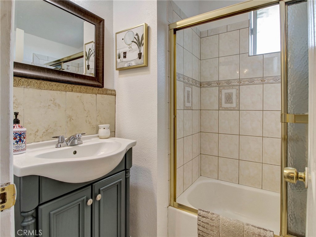 8330 Morrill Avenue Property Photo 19