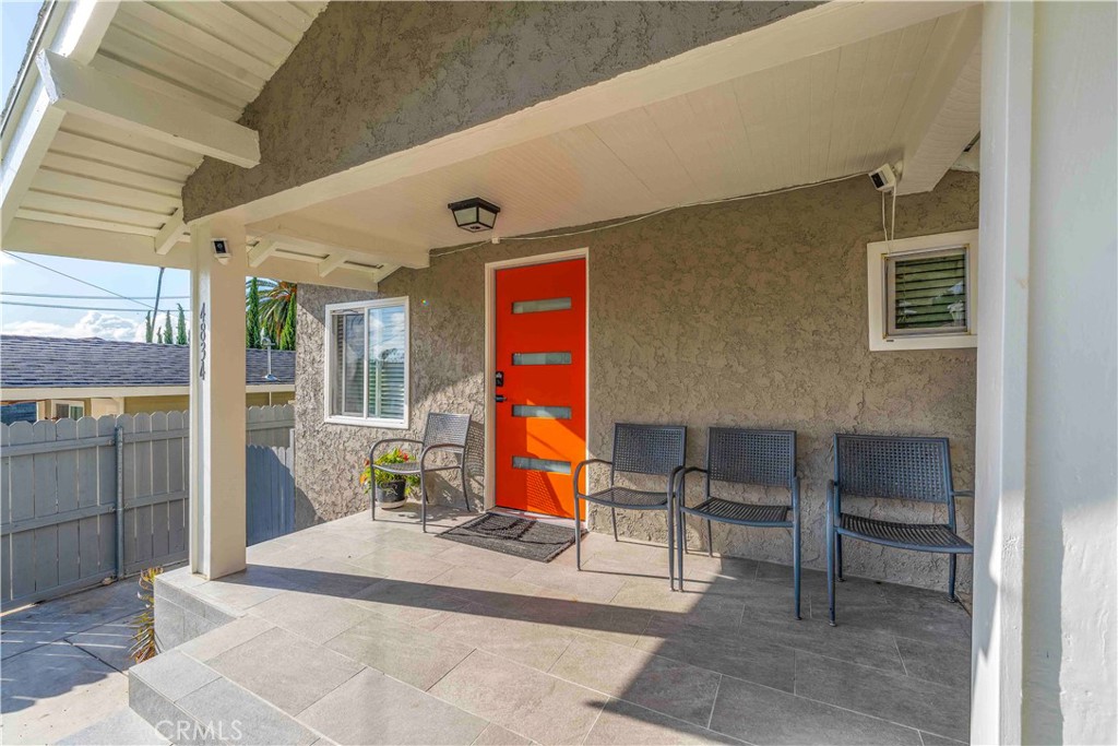 4834 Edison Property Photo 3