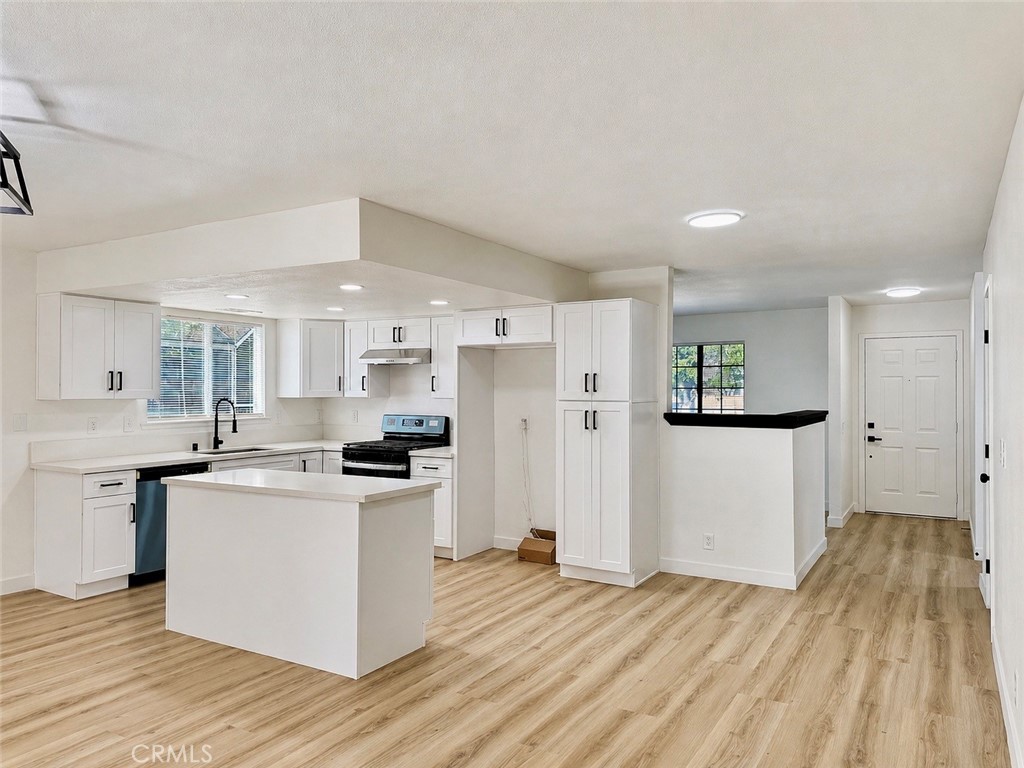 43815 Gillan Property Photo 3