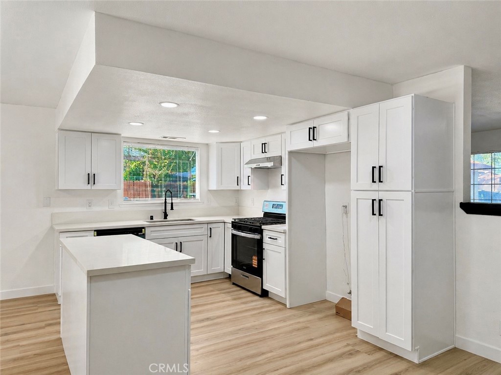 43815 Gillan Property Photo 4