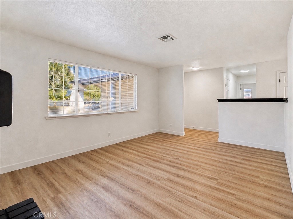 43815 Gillan Property Photo 10