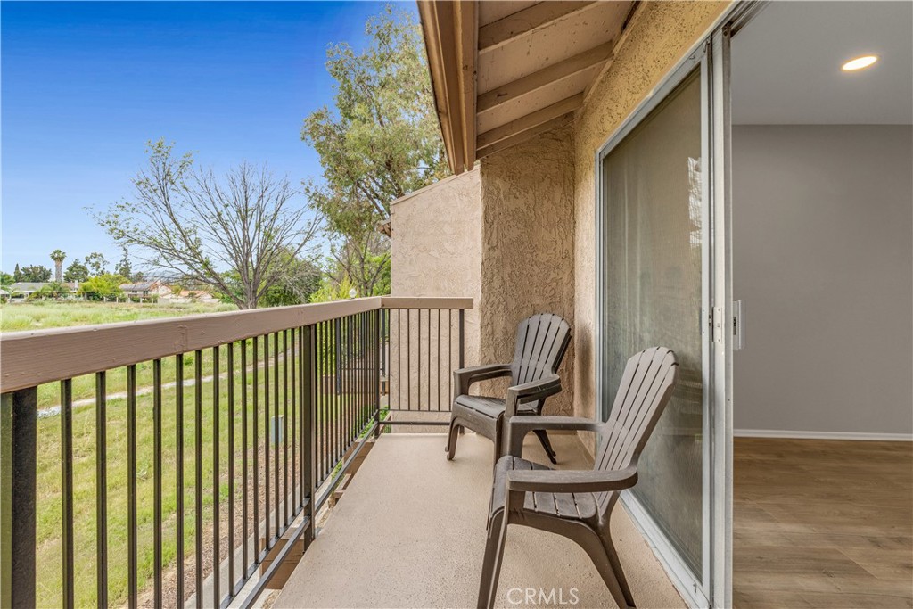 1525 Walnut Leaf Drive 214 Property Photo 12